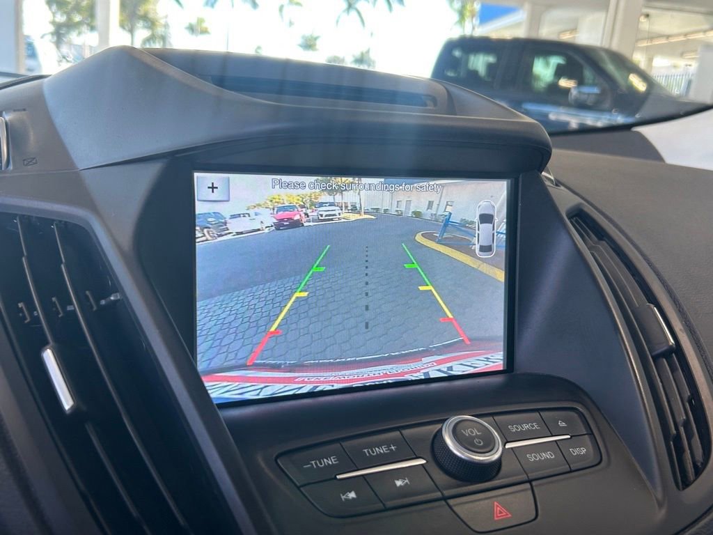 Used 2018 Ford Escape SEL image 13