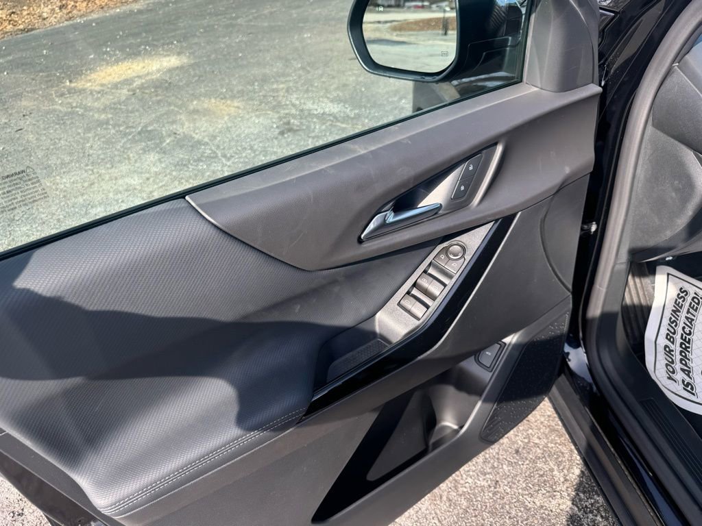 New 2026 Chevrolet Equinox LT w/ Convenience Package II image 15