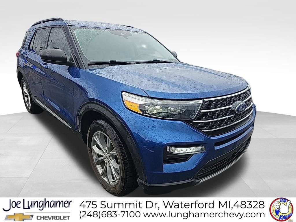 Used 2020 Ford Explorer XLT w/ Equipment Group 202A image 6