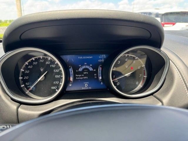 Used 2020 Maserati Levante GranLusso AWD/4WD image 19