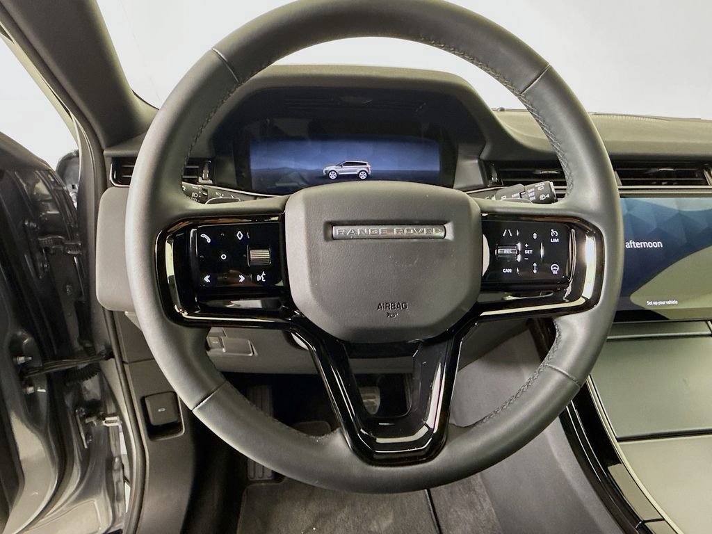 Used 2024 Land Rover Range Rover Evoque S image 11