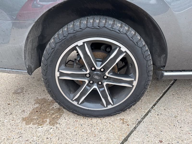 Used 2020 Ford Expedition Limited w/ Special Edition Package AWD/4WD image 7