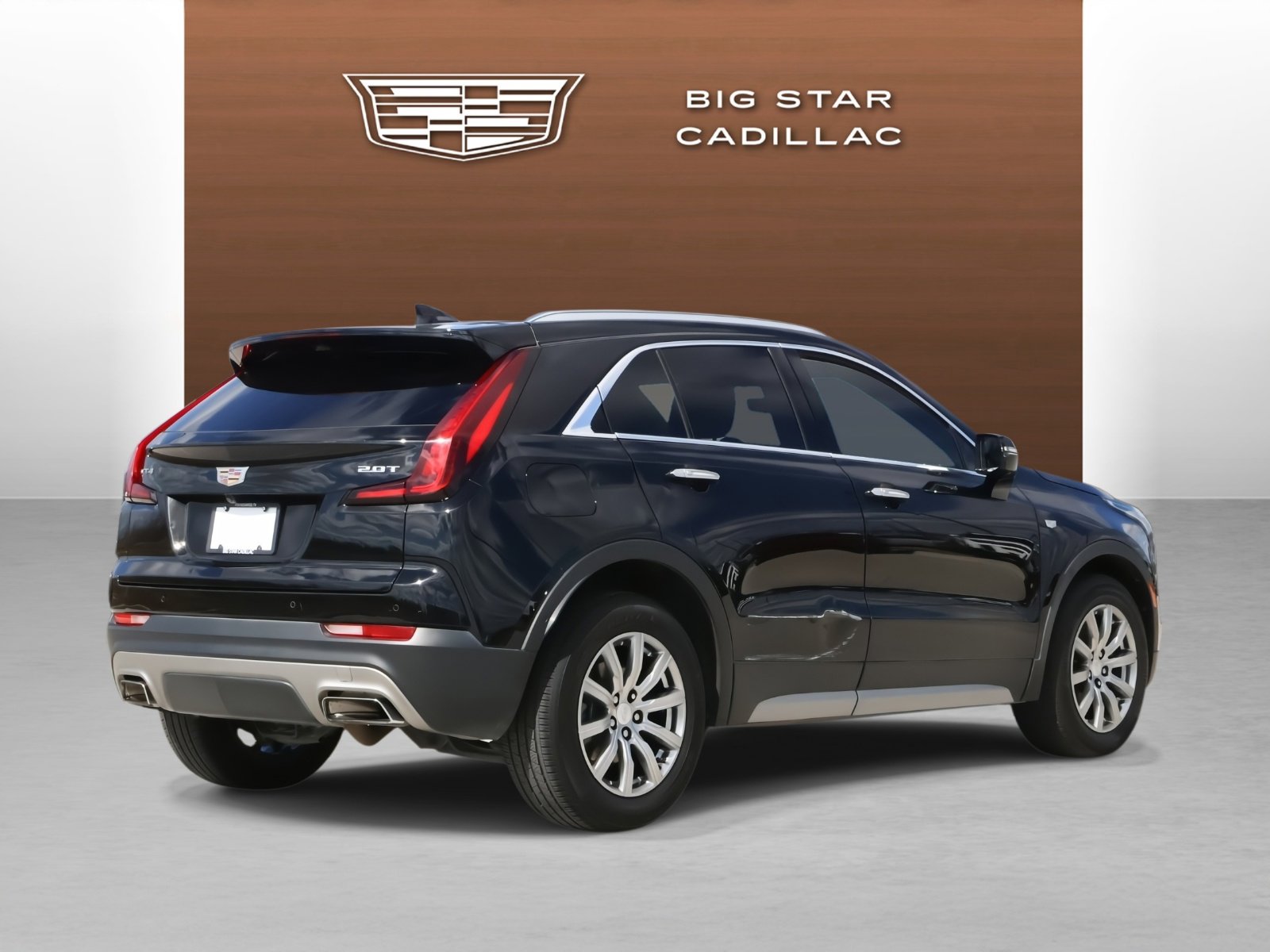 Used 2019 Cadillac XT4 Premium Luxury image 5