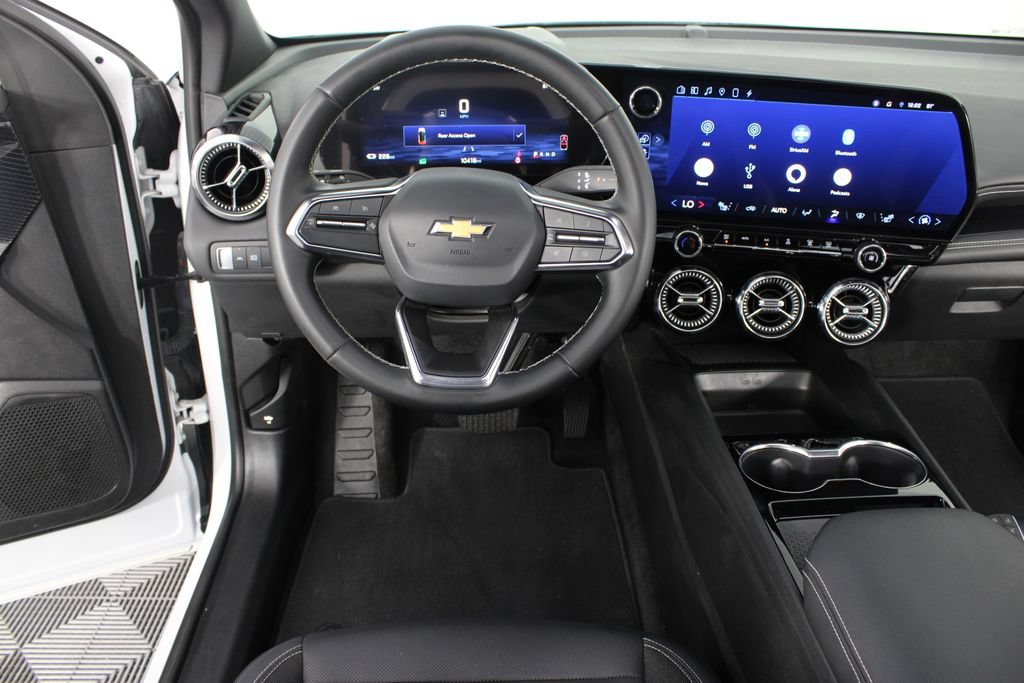 Used 2024 Chevrolet Blazer EV LT AWD/4WD image 12