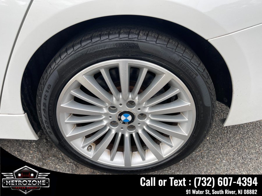 Used 2015 BMW 335i xDrive Sedan AWD/4WD image 31