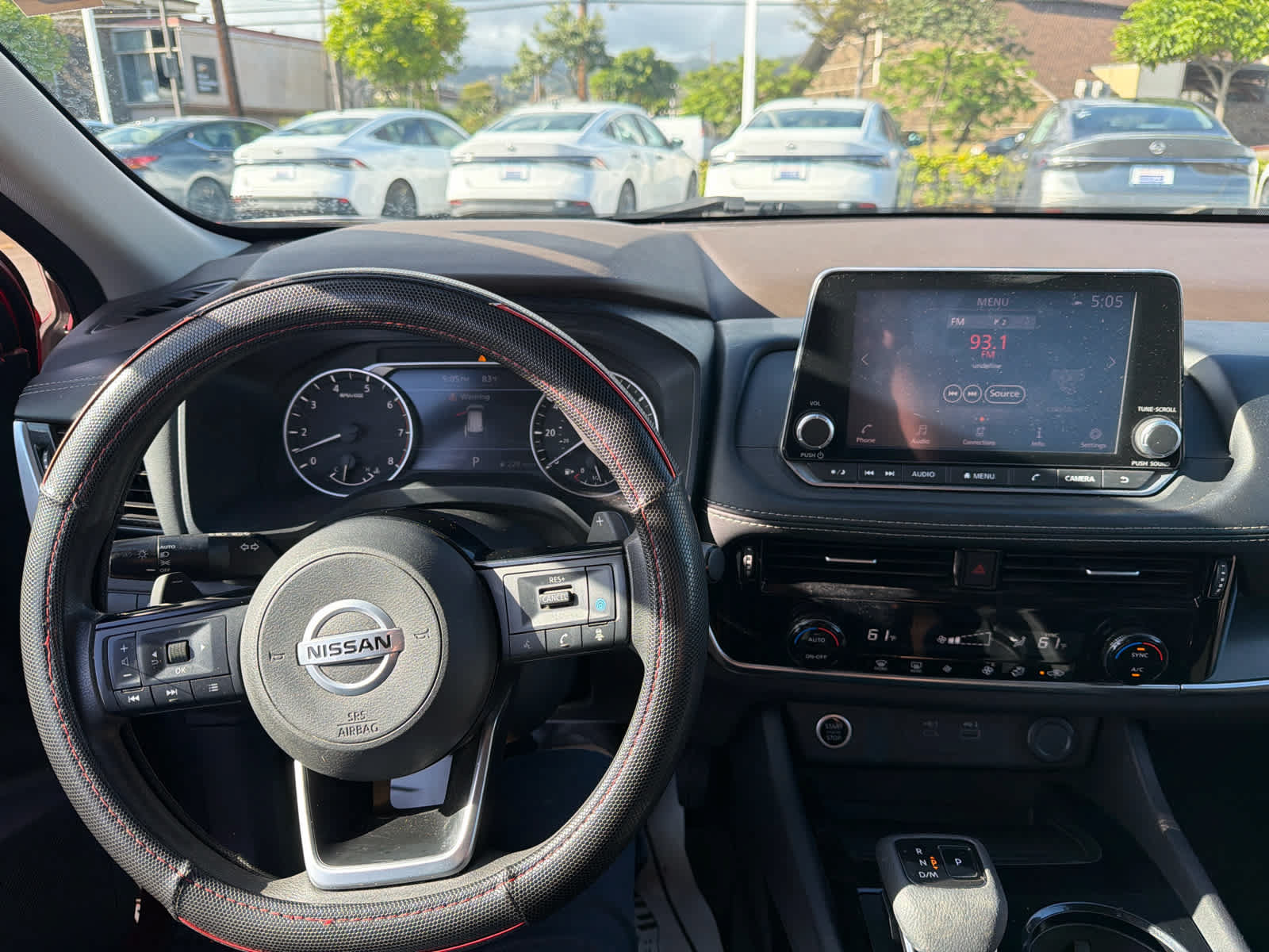 Used 2021 Nissan Rogue SV FWD image 8