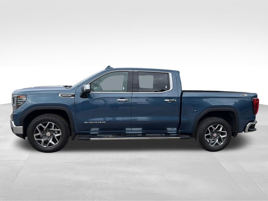 Used 2024 GMC Sierra 1500 SLT AWD/4WD image 2