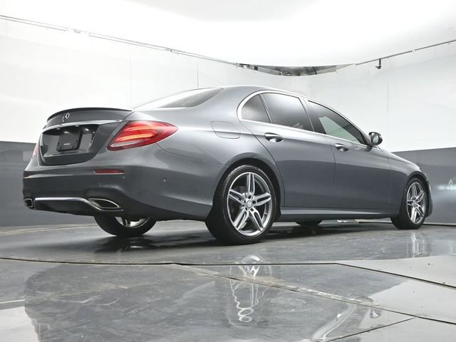 Used 2017 Mercedes-Benz E 300 image 37