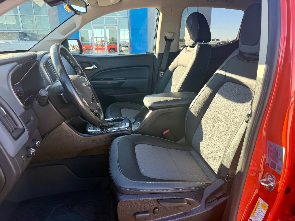 Used 2021 Chevrolet Colorado Z71 AWD/4WD image 13