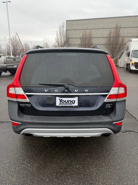 Used 2016 Volvo XC70 T5 Premier w/ Proximity Package image 8