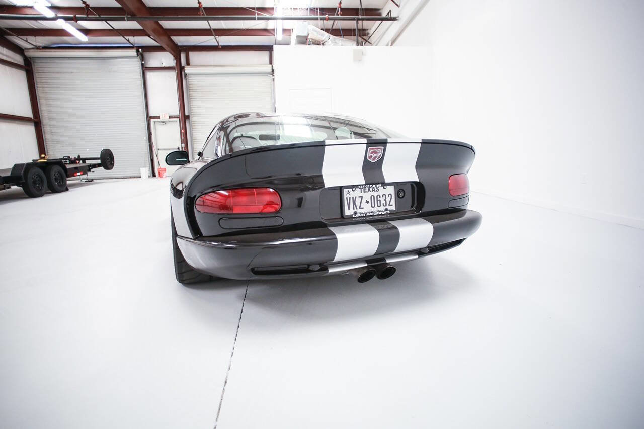 Used 2000 Dodge Viper GTS image 8