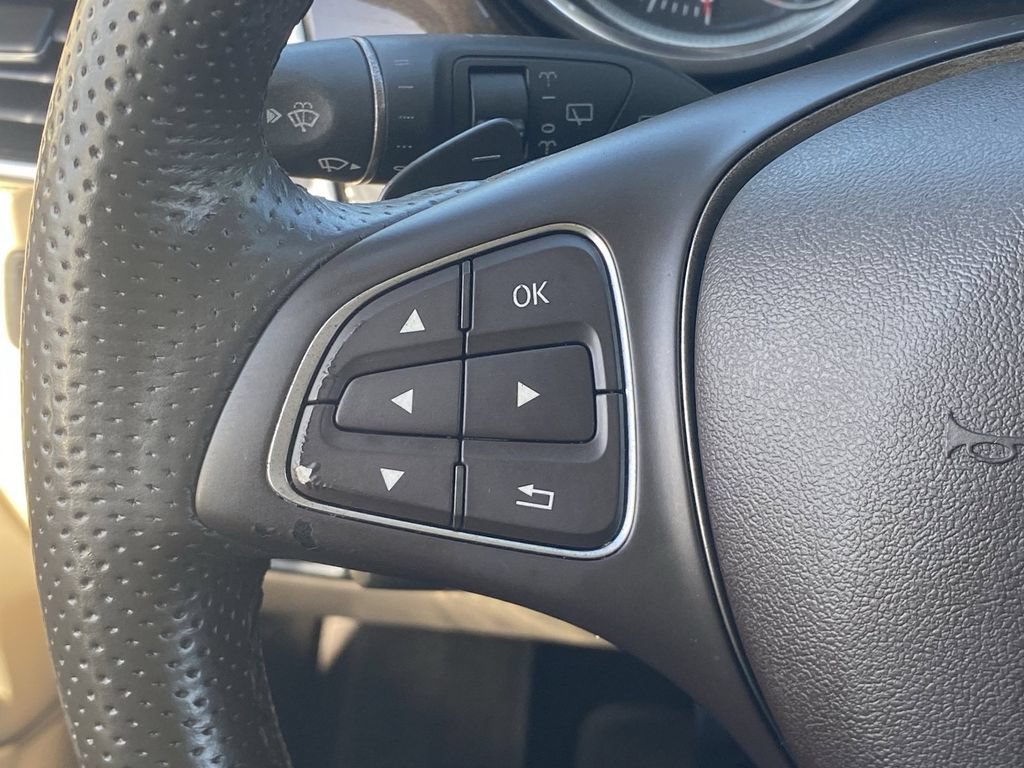 Used 2016 Mercedes-Benz GLE 350 w/ Premium Package image 24