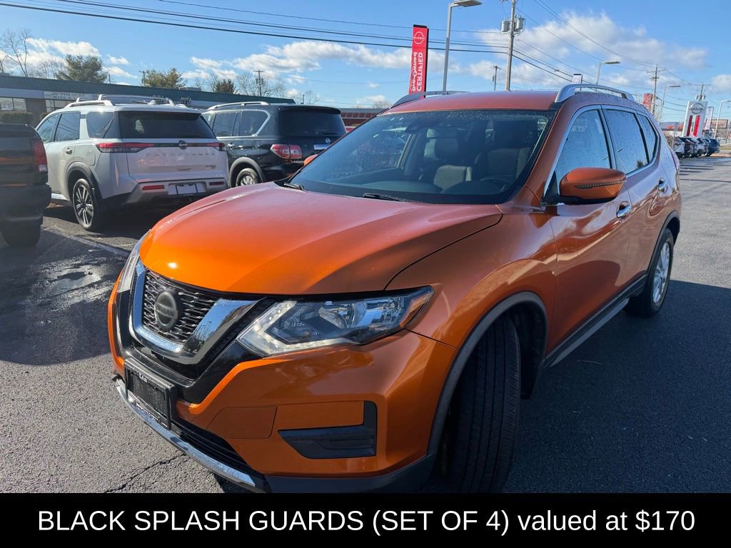 Used 2019 Nissan Rogue SV image 4