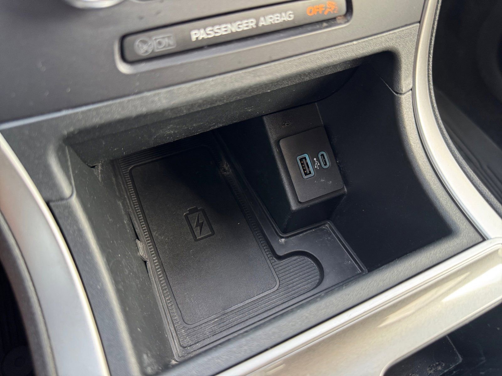 Used 2024 Ford Edge SEL w/ Convenience Package image 21