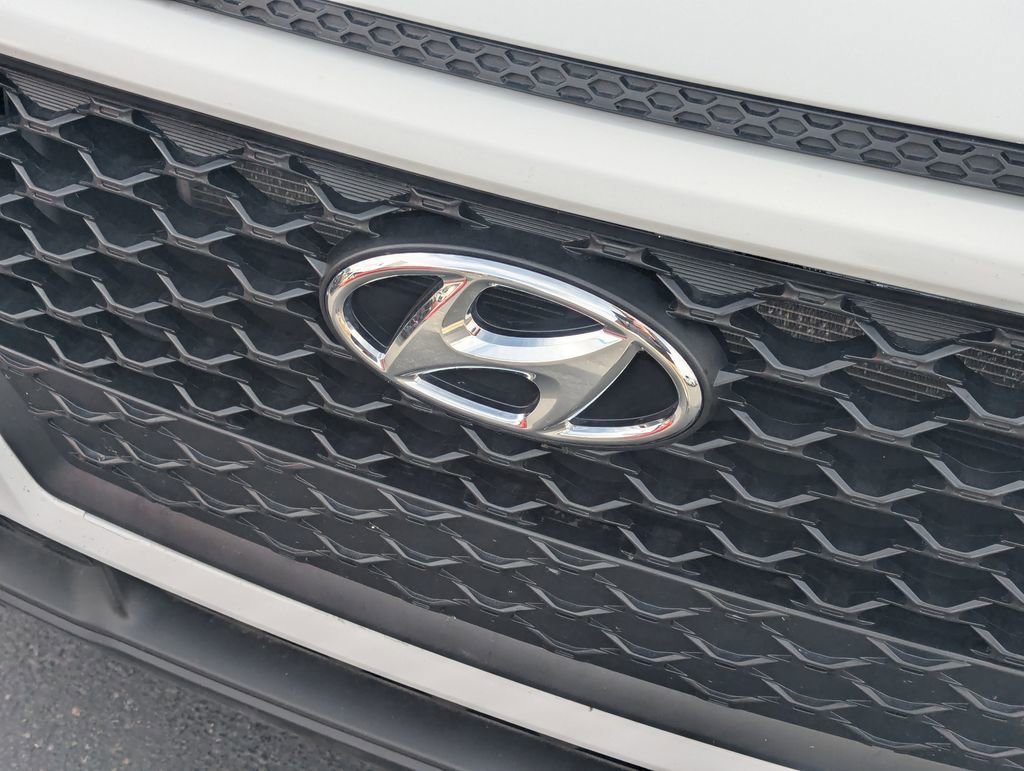 Used 2020 Hyundai Kona SE FWD image 11