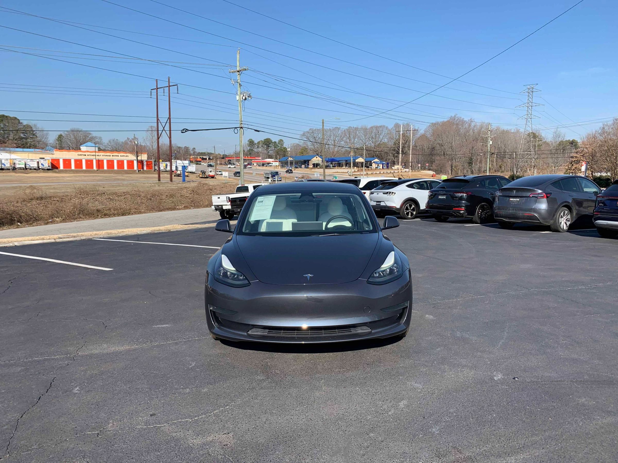Used 2023 Tesla Model 3 Standard Range image 14