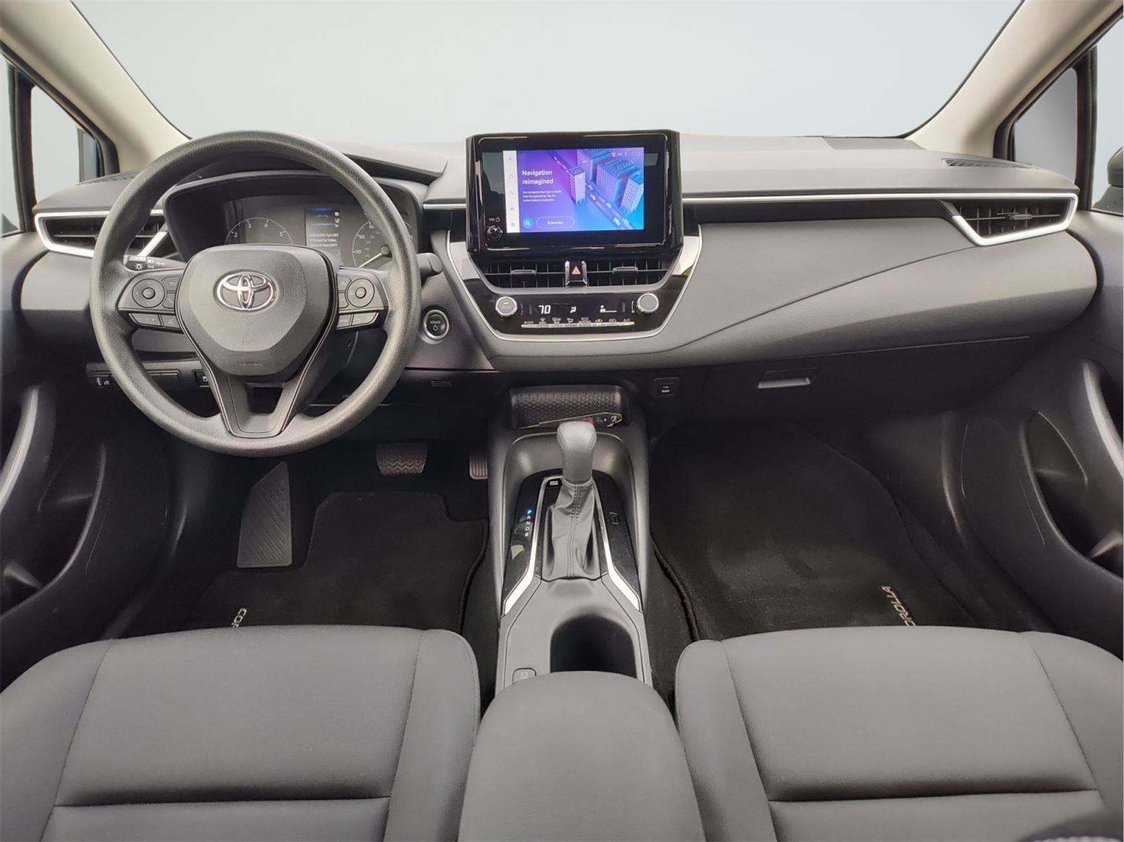 Used 2023 Toyota Corolla LE w/ LE Convenience Package FWD image 10