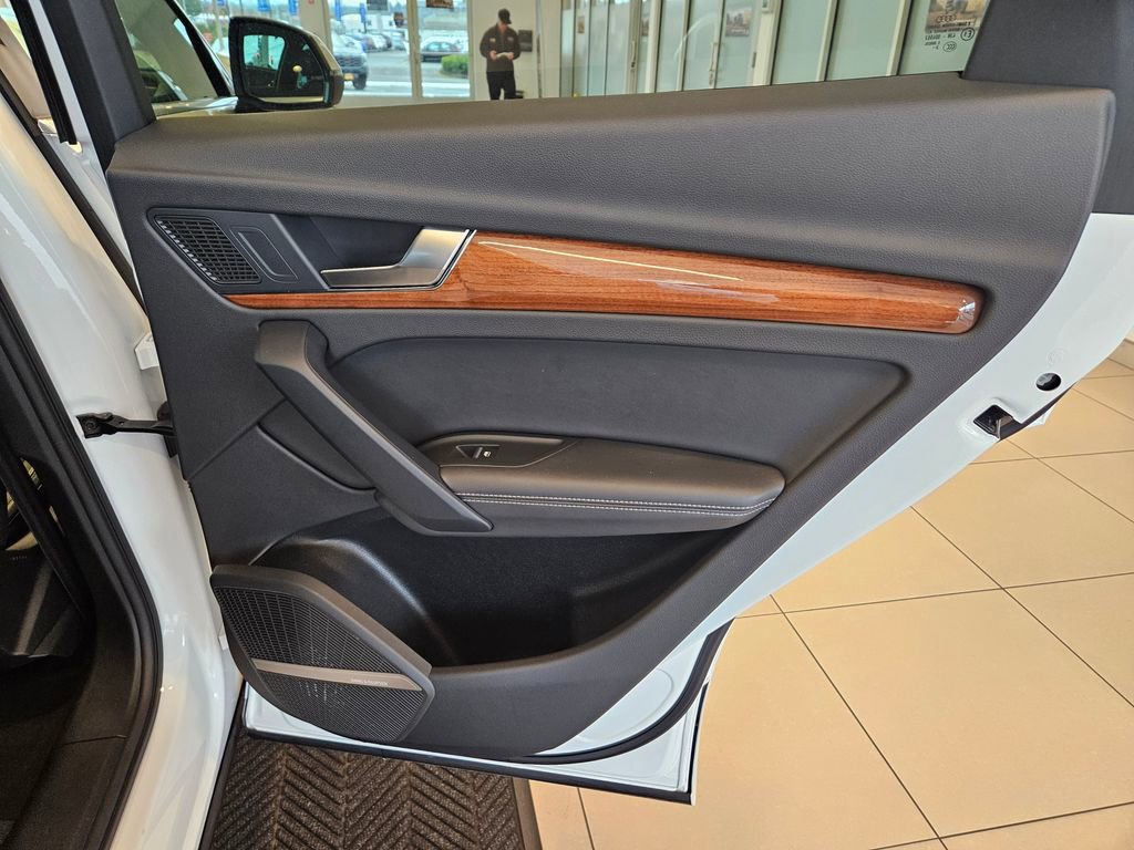 Used 2023 Audi Q5 2.0T Premium Plus image 29