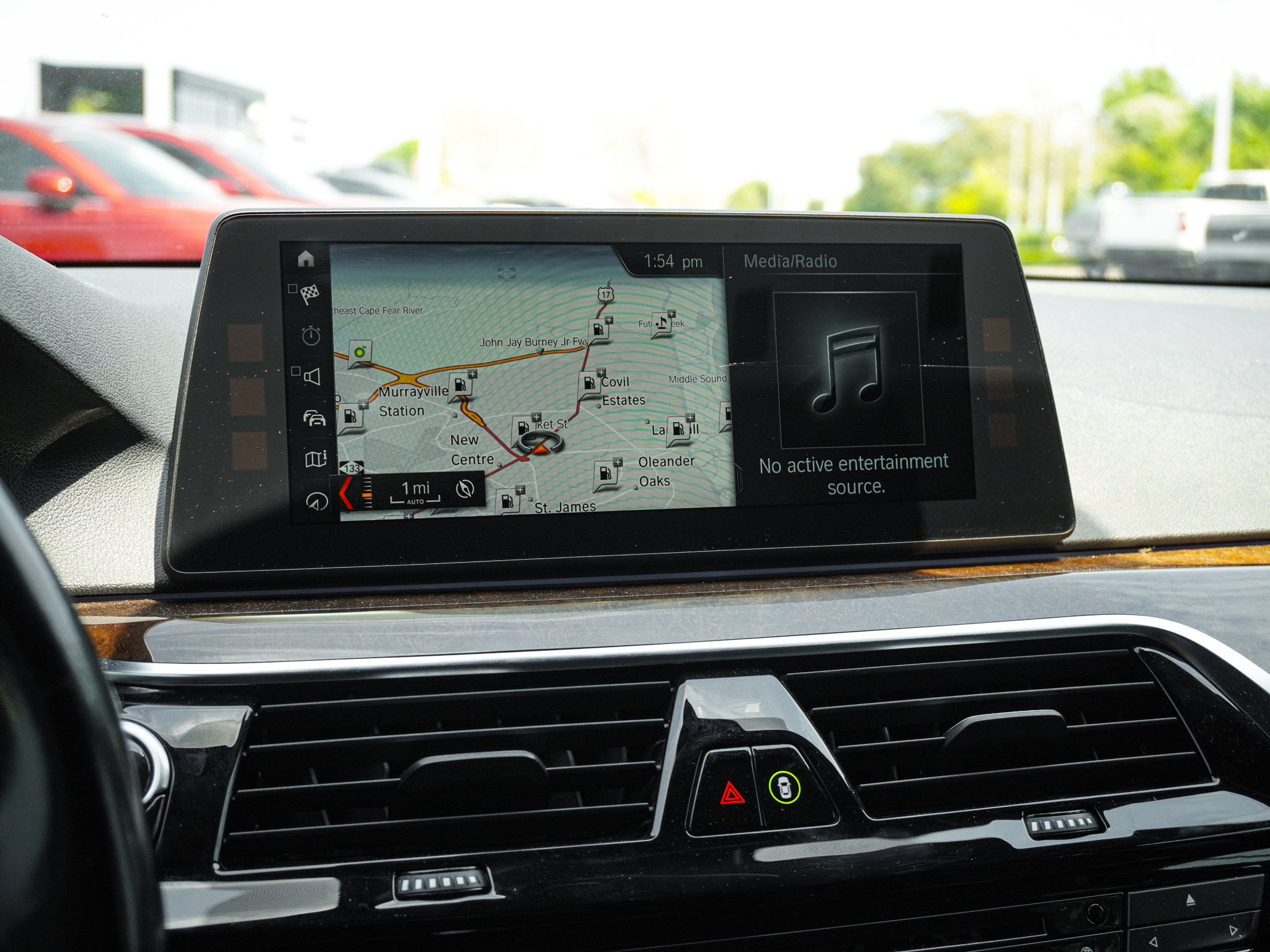 Used 2018 BMW 540i xDrive w/ Premium Package image 23