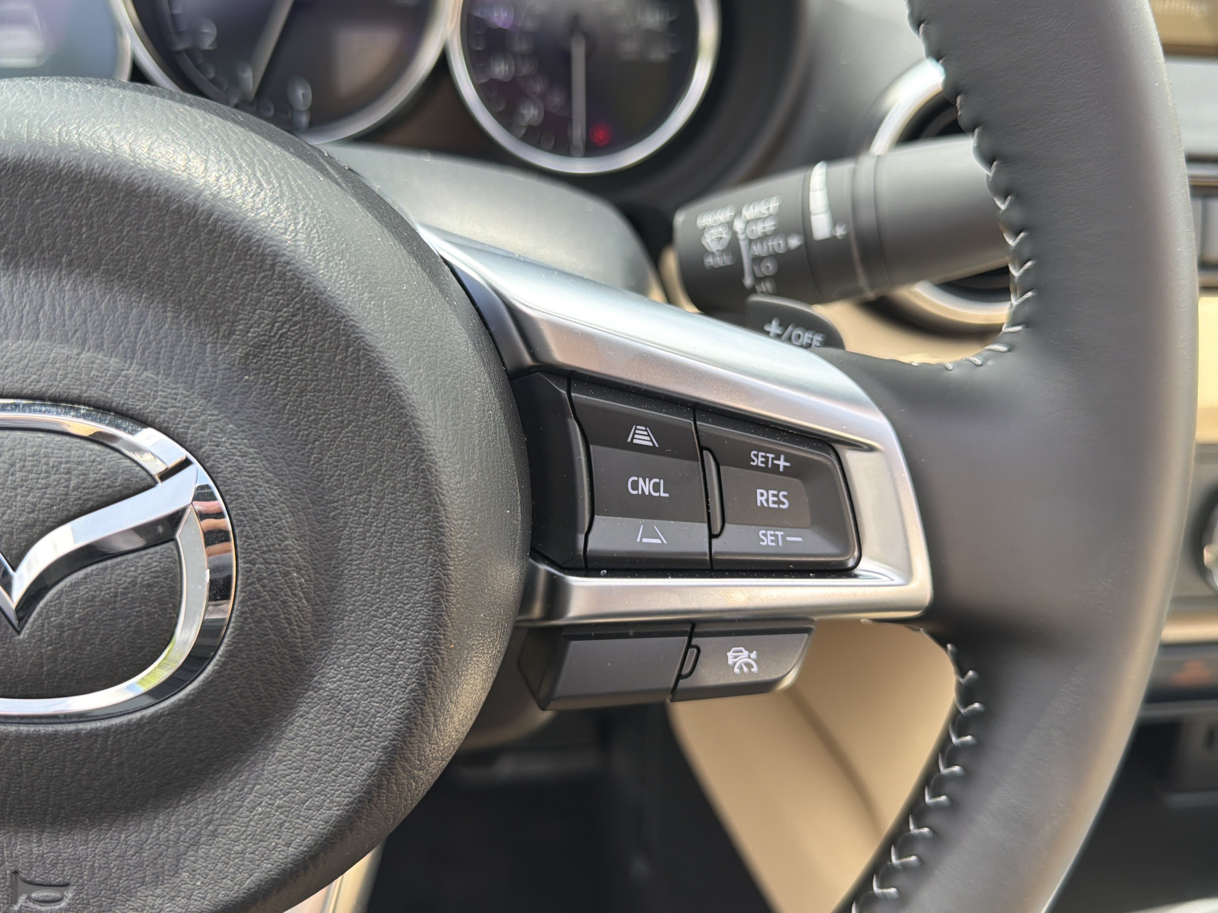 Used 2026 MAZDA MX-5 Miata RF Grand Touring RWD image 30
