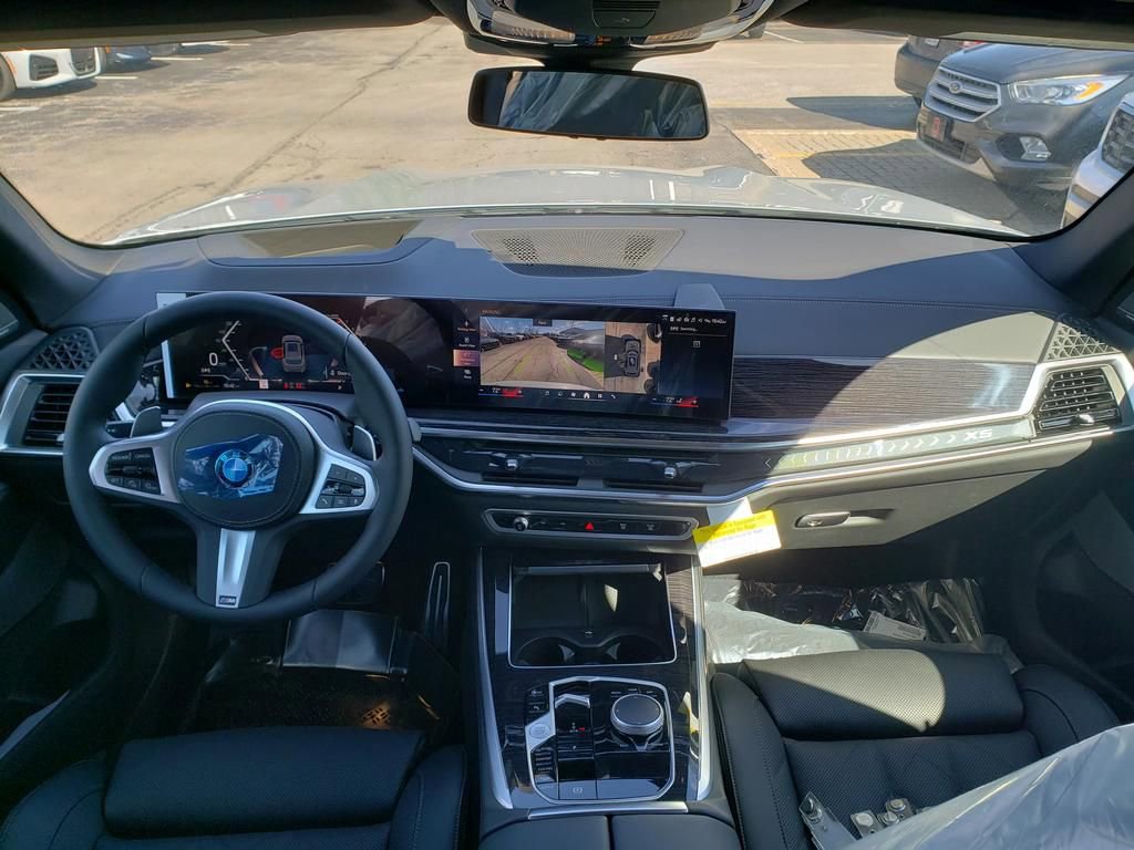 New 2026 BMW X5 xDrive40i w/ M Sport Package image 8