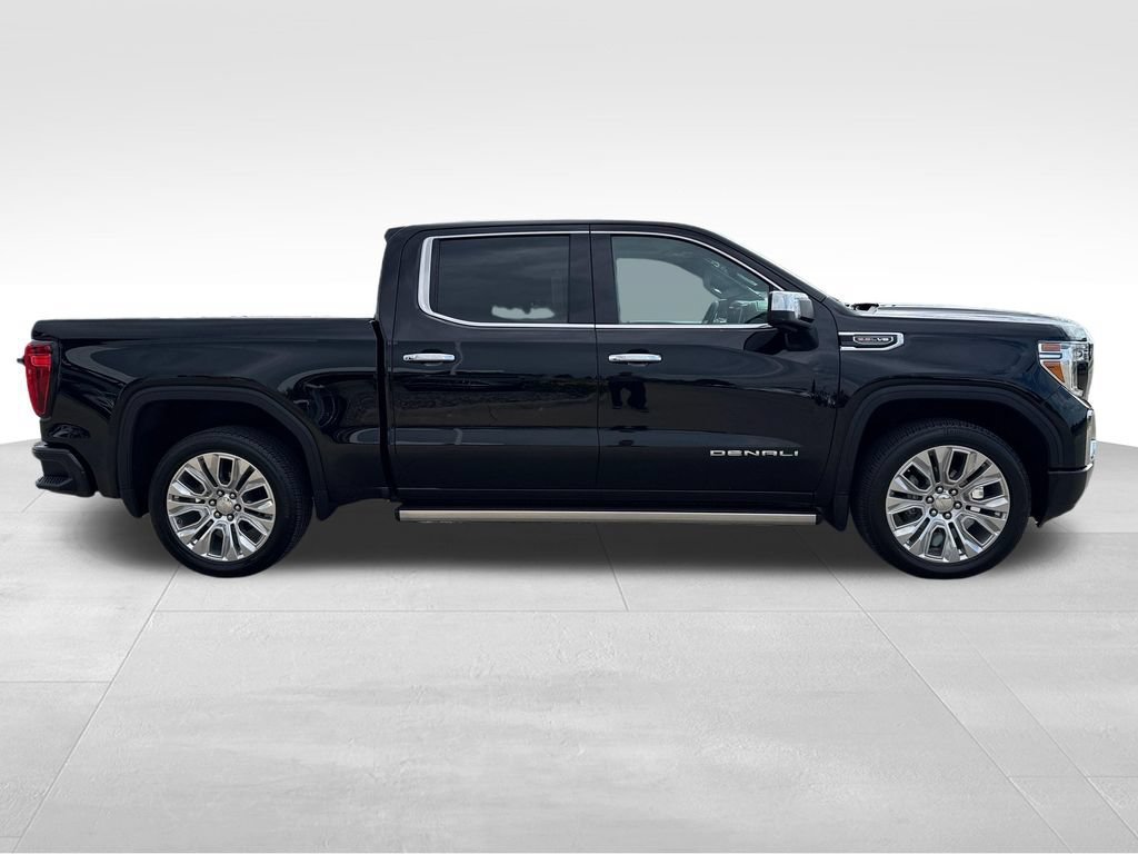 Certified 2022 GMC Sierra 1500 Denali w/ Denali Premium Package AWD/4WD image 9