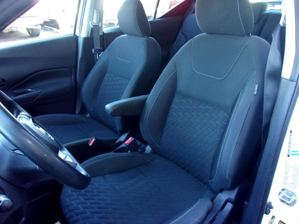 Used 2021 Nissan Kicks S image 9