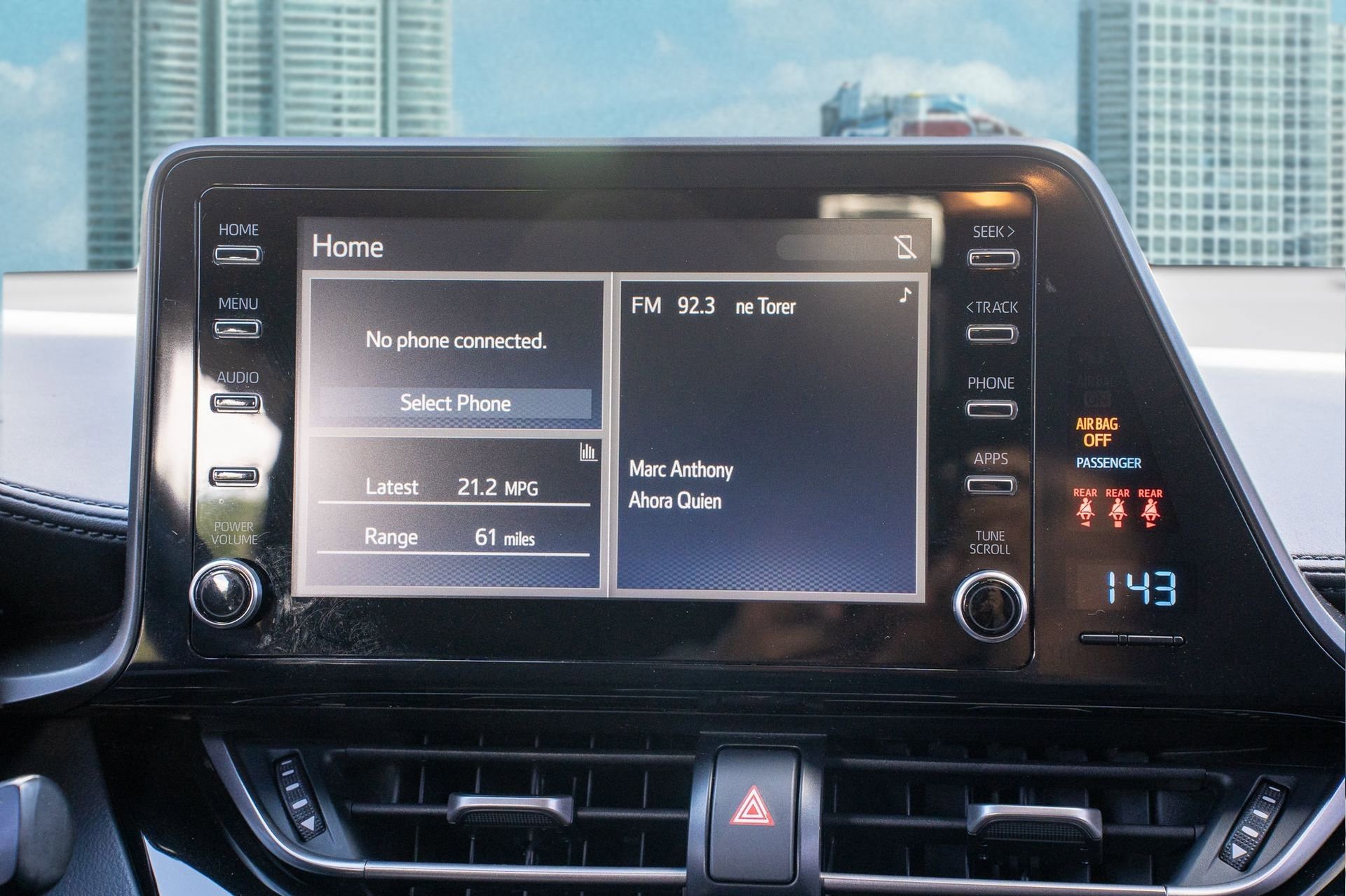 Used 2019 Toyota C-HR LE image 21