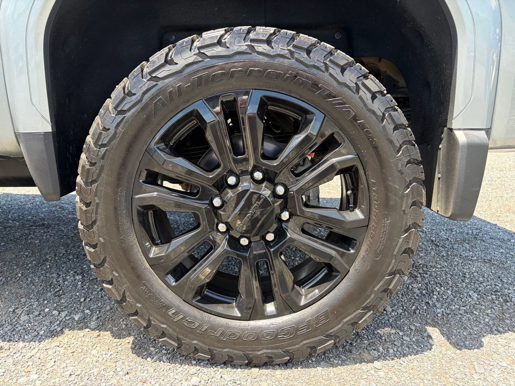 Used 2024 GMC Sierra 2500 Denali Ultimate AWD/4WD image 16