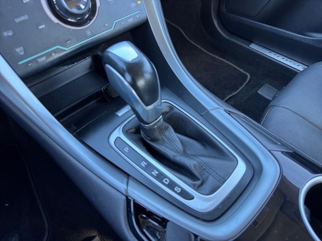 Used 2013 Ford Fusion Titanium w/ Titanium Driver Assist Pkg image 25