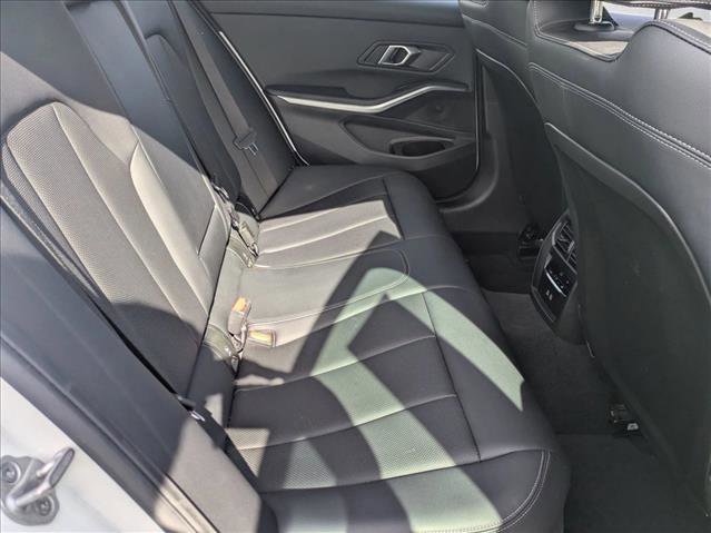 Used 2025 BMW 330i Sedan image 19