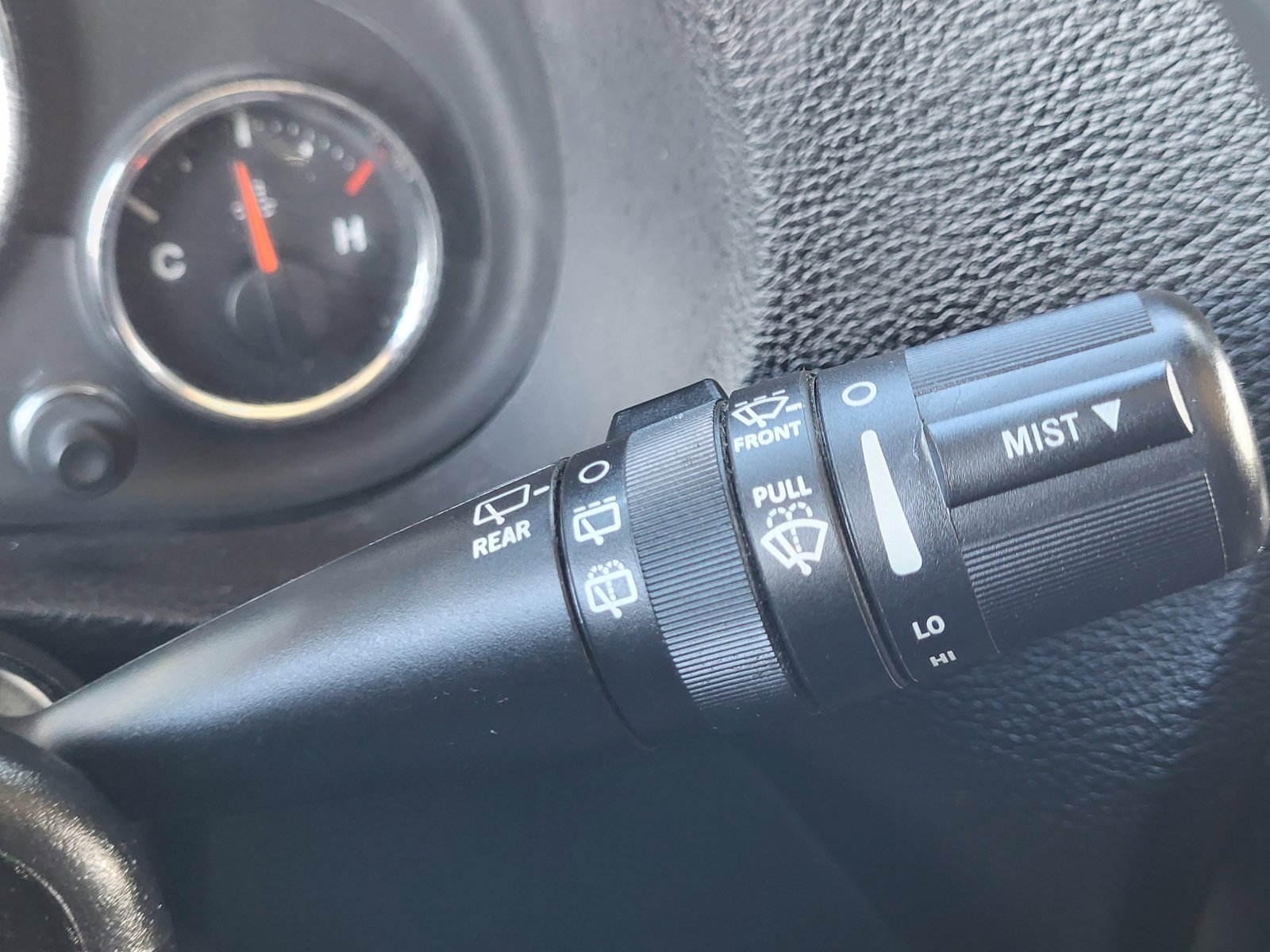 Used 2012 Jeep Wrangler Unlimited Sport image 30