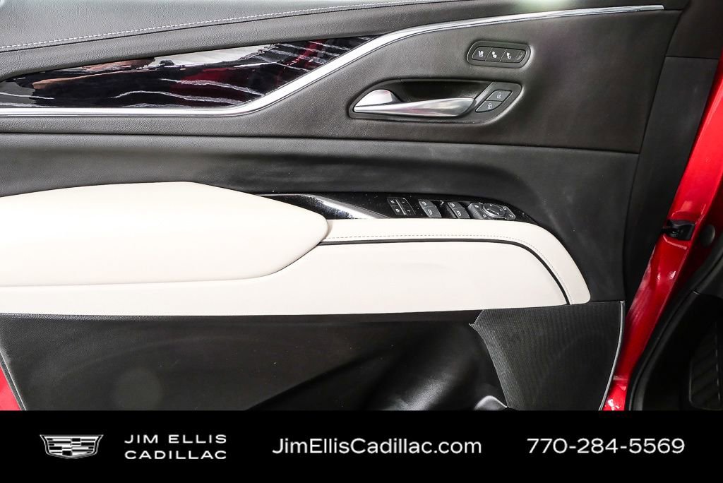 Used 2021 Cadillac Escalade Sport w/ Driver Assist Tech Package image 7