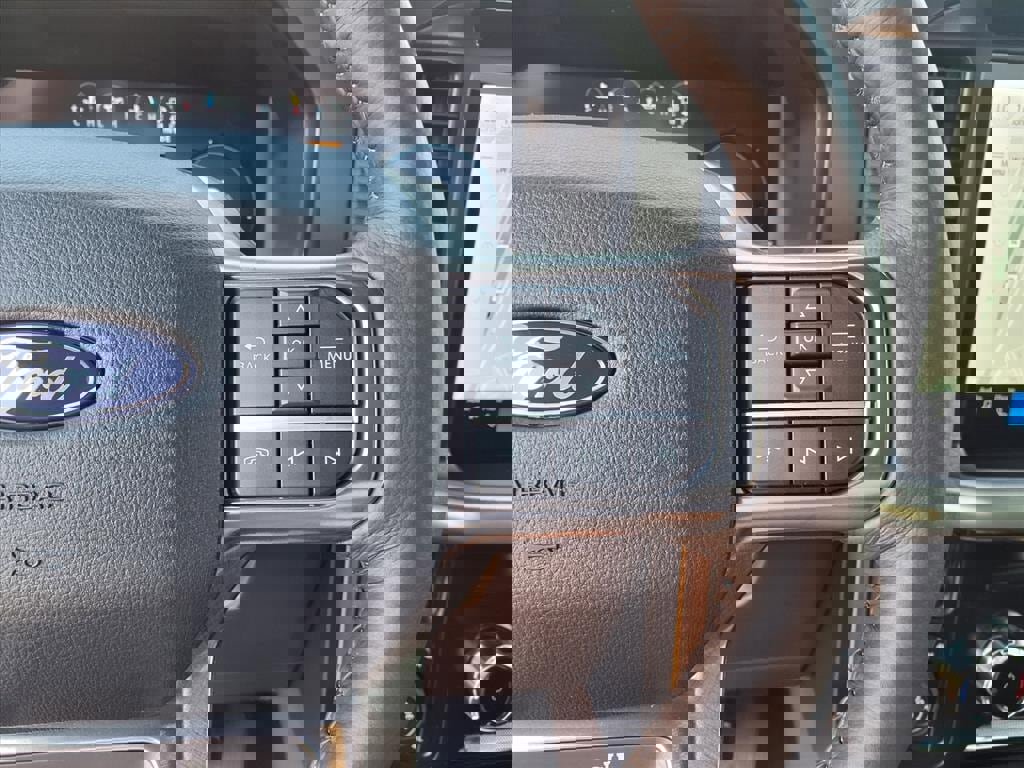 New 2025 Ford F150 King Ranch w/ FX4 Off-Road Package image 18