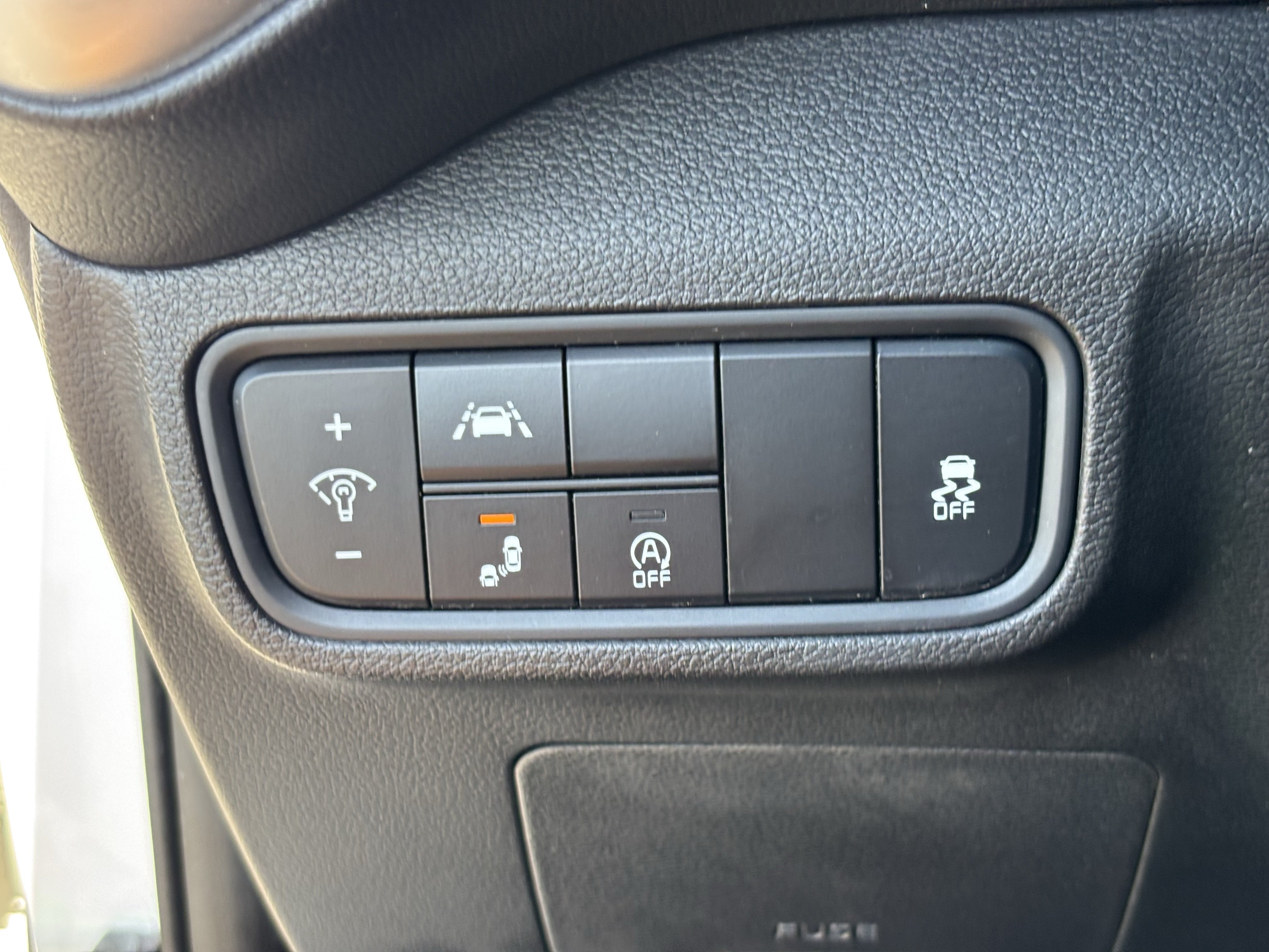 Certified 2022 Kia Soul LX w/ Technology Package FWD image 29