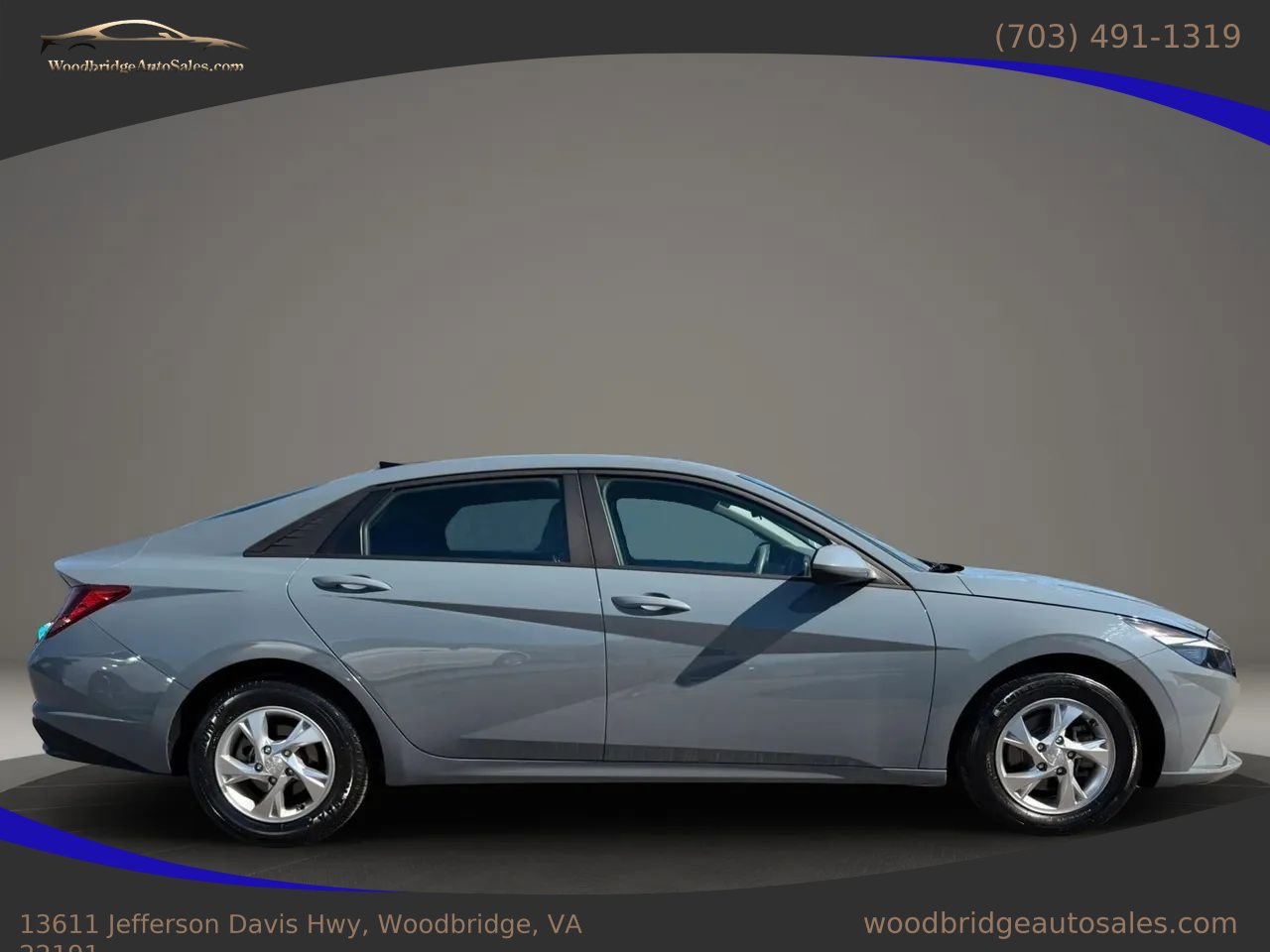 Used 2022 Hyundai Elantra SE w/ Cargo Package image 2