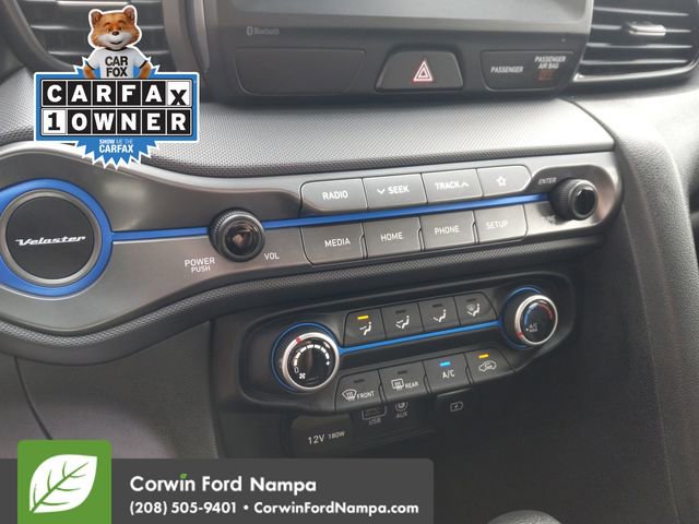 Used 2020 Hyundai Veloster 2.0 image 17