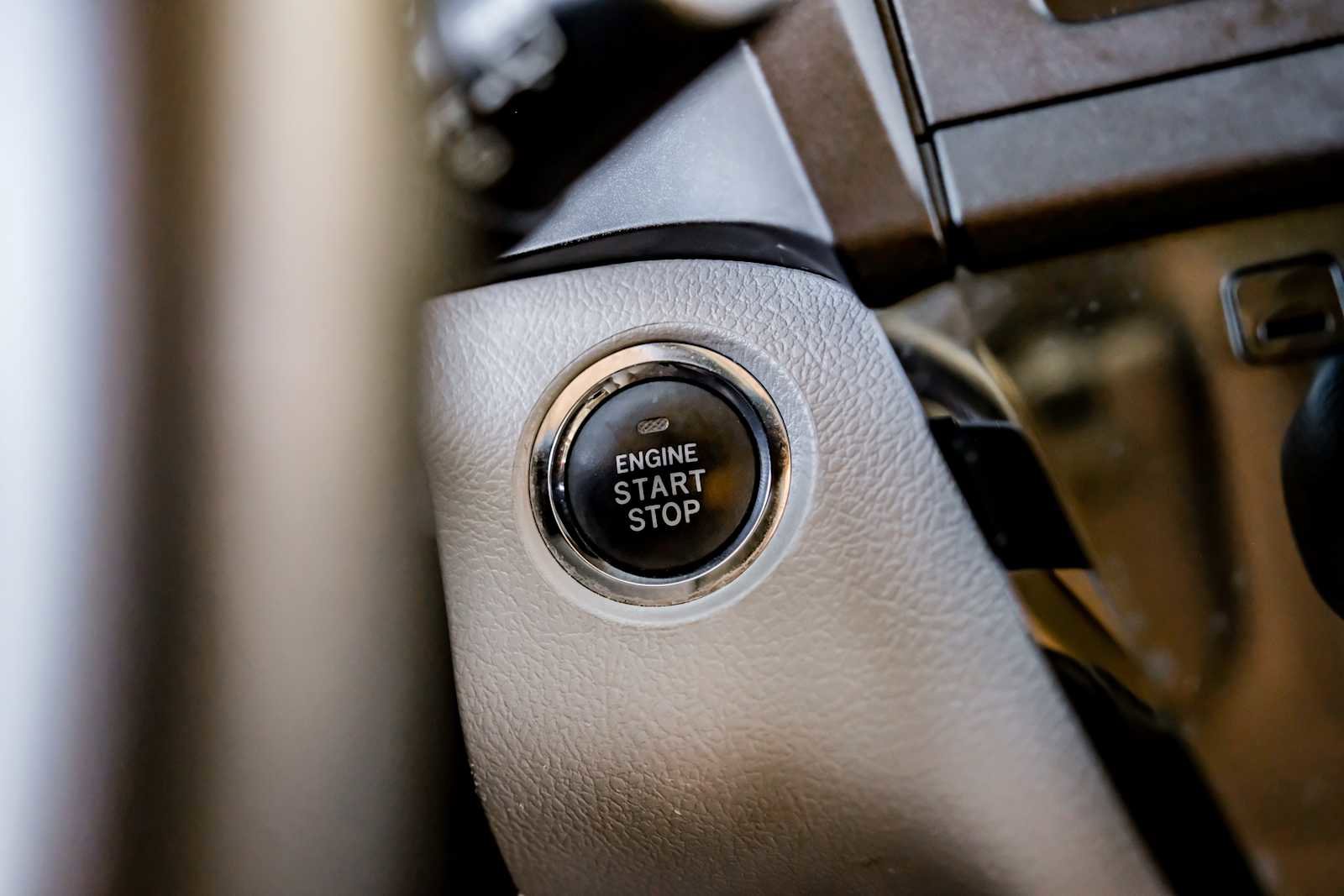 Used 2018 Toyota Sienna XLE image 23