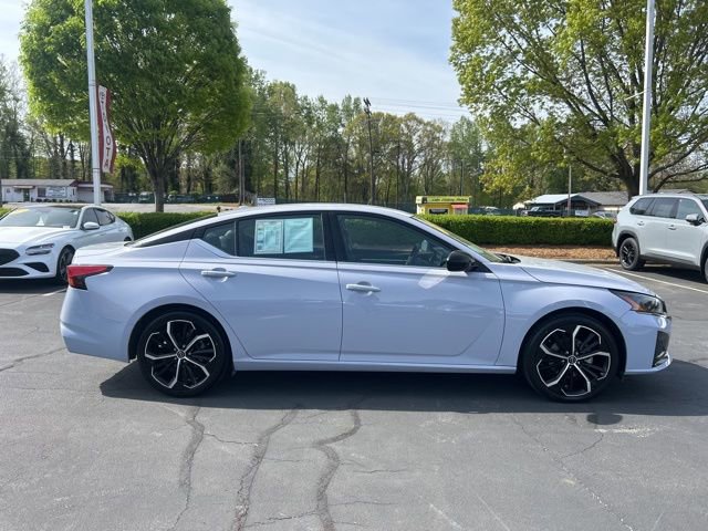 Used 2024 Nissan Altima 2.5 SR image 5