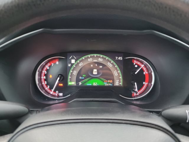Used 2024 Toyota RAV4 LE FWD image 17