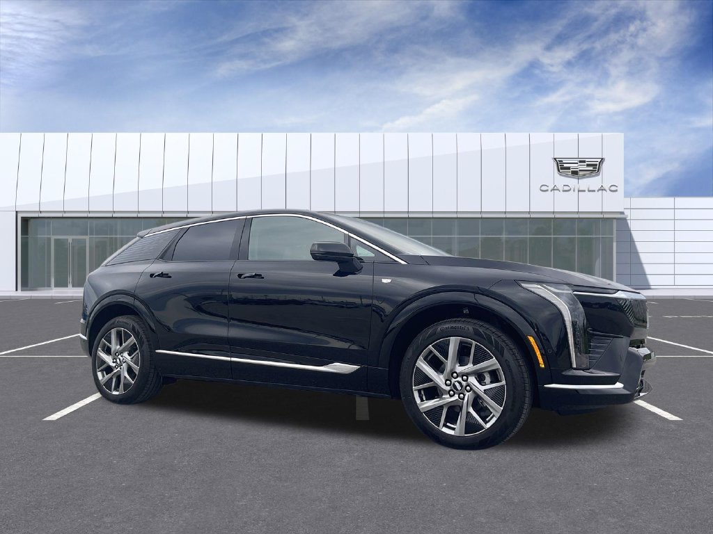 New 2027 Cadillac Optiq Luxury w/ LPO, Floor Liner Package AWD/4WD image 1