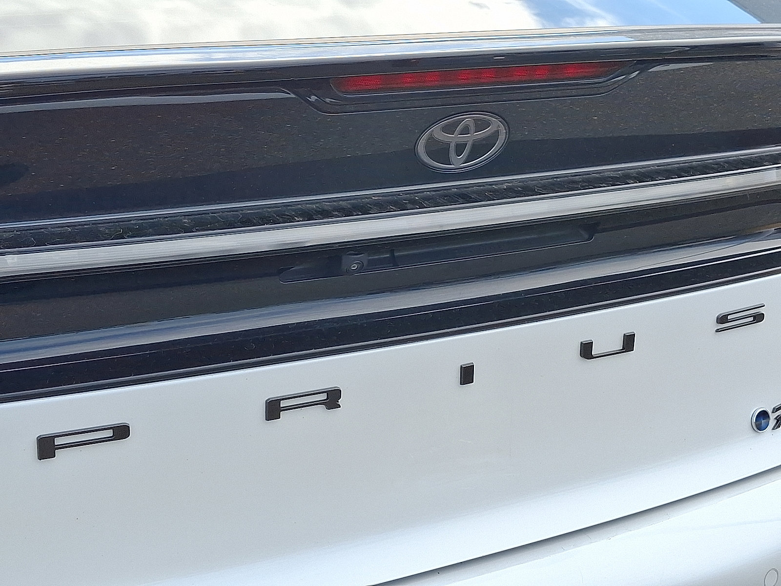 Used 2023 Toyota Prius Prime FWD image 31