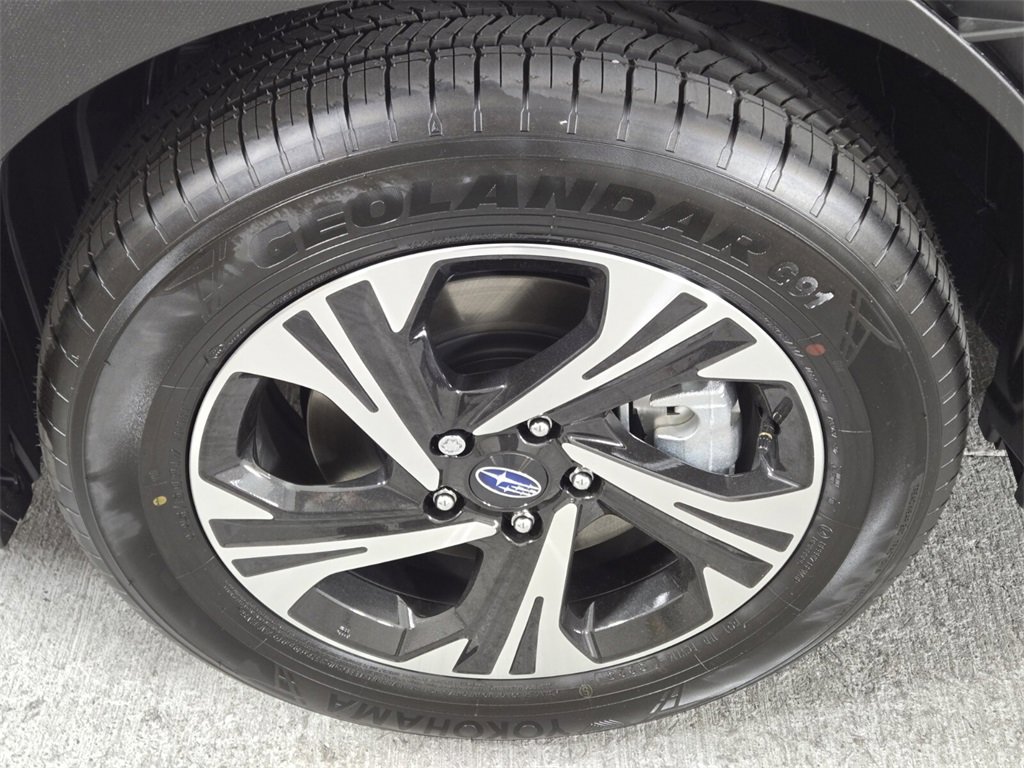 New 2025 Subaru Crosstrek 2.0i Premium image 6