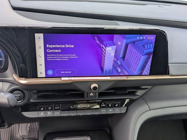 Used 2026 Toyota Crown XLE image 19