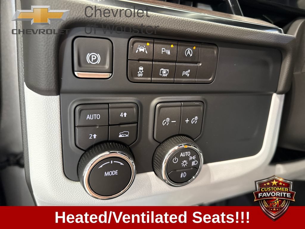 New 2025 Chevrolet Suburban Premier AWD/4WD image 10