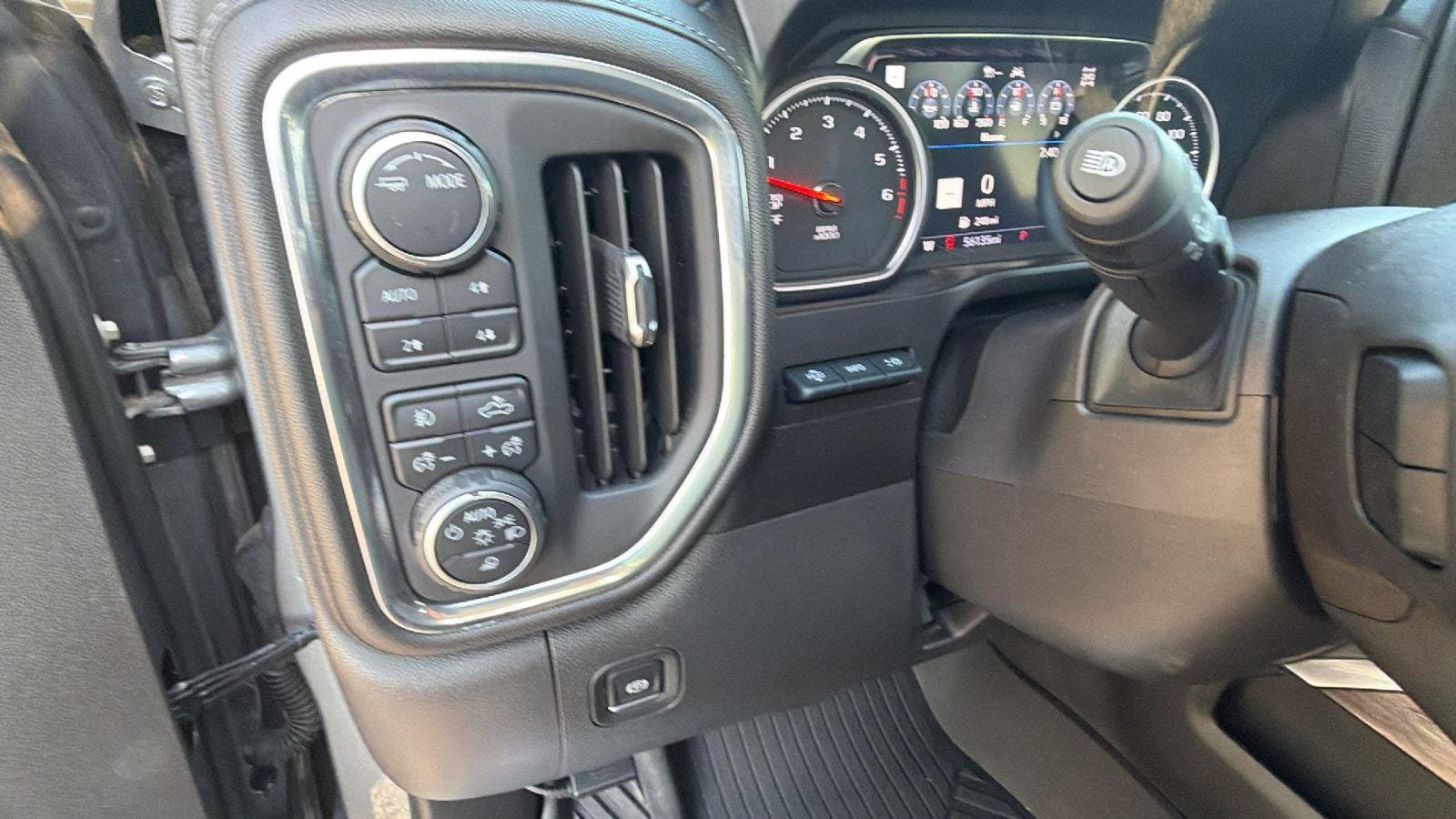 Used 2021 Chevrolet Silverado 1500 LTZ w/ LTZ Premium Package AWD/4WD image 24