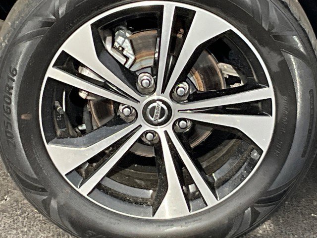 Used 2023 Nissan Sentra SV FWD image 11