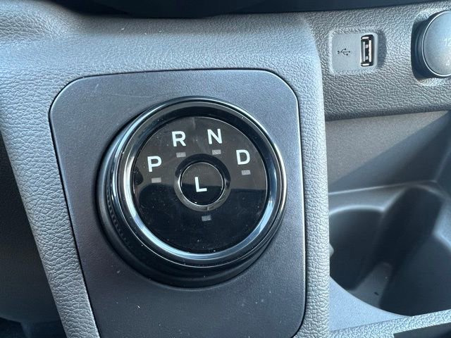 New 2024 Ford E-Transit Low Roof RWD image 17