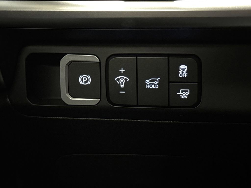 Used 2025 Hyundai Santa Fe XRT image 27