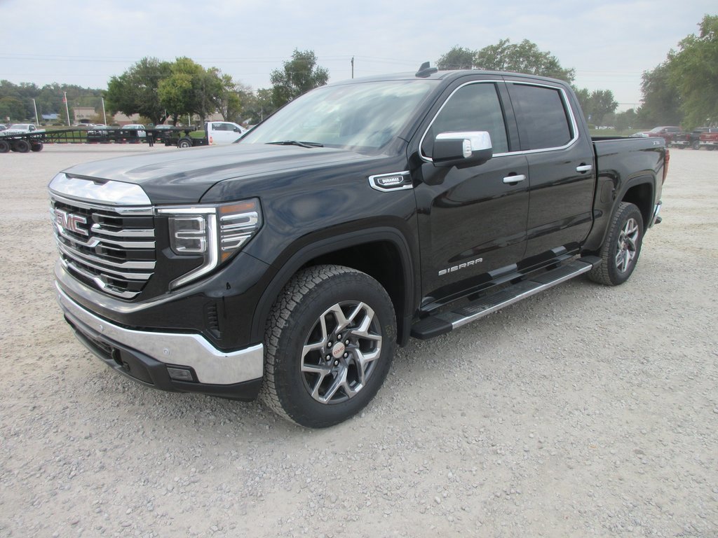 New 2026 GMC Sierra 1500 SLT w/ SLT Premium Plus Package image 11